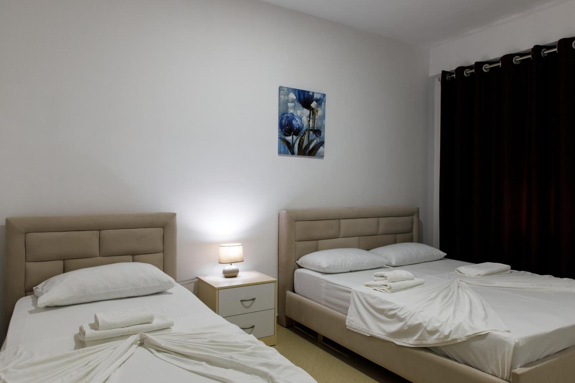 Grand Blue Aparthotel Σαράντα Εξωτερικό φωτογραφία