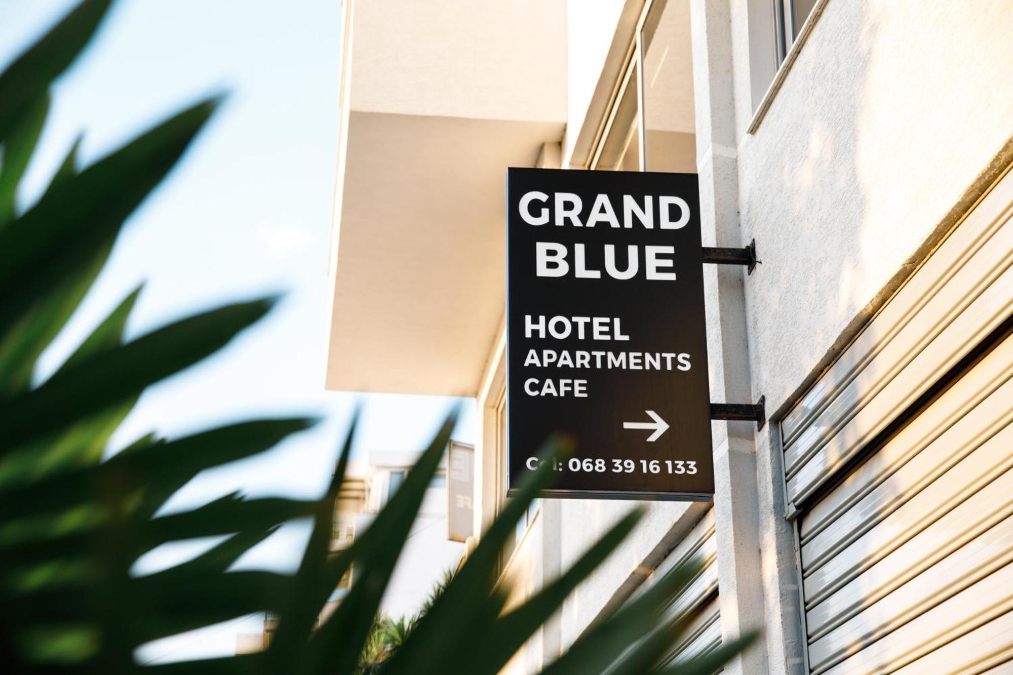Grand Blue Aparthotel Σαράντα Εξωτερικό φωτογραφία